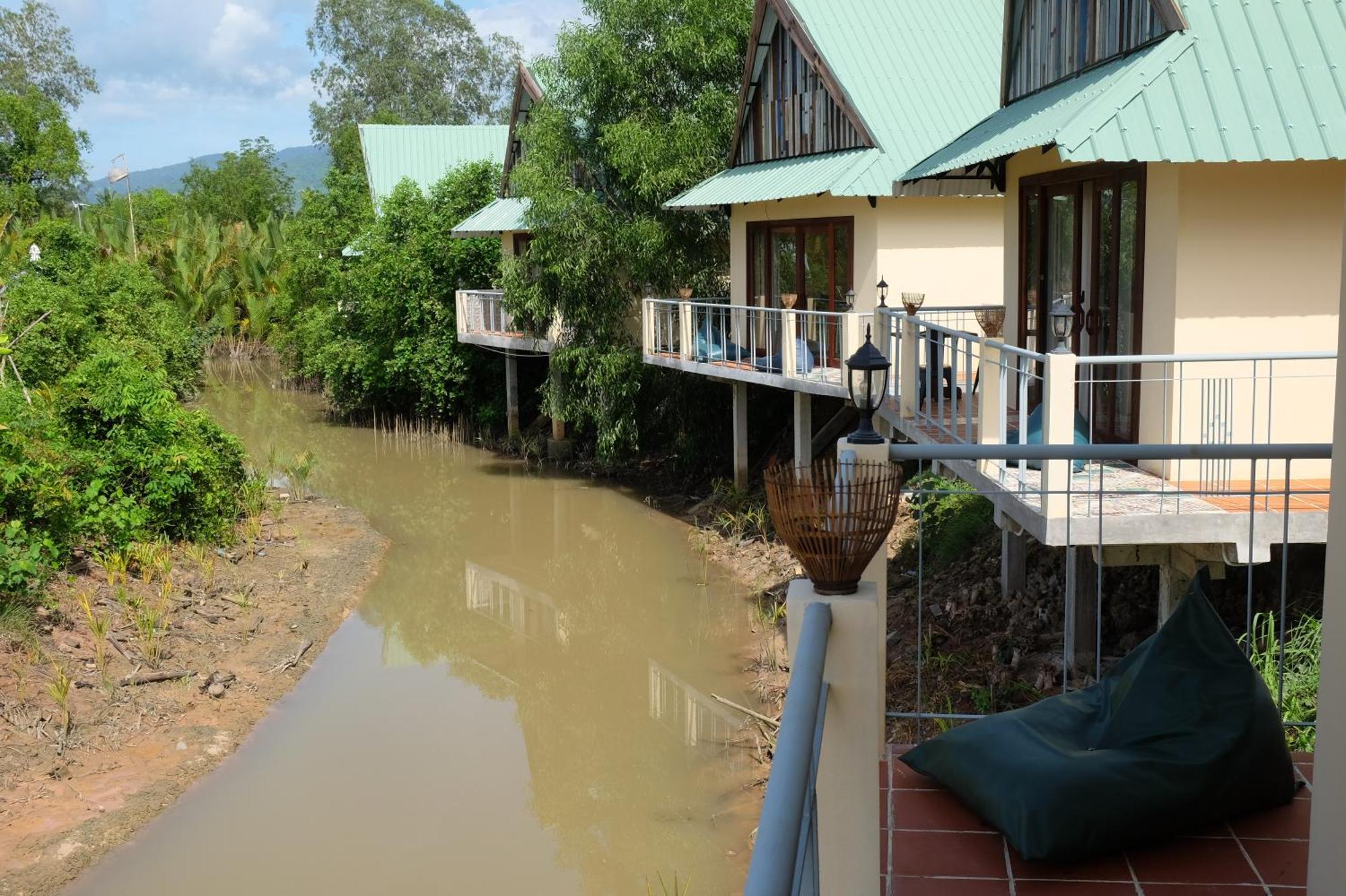 Kampot Eco Village エクステリア 写真